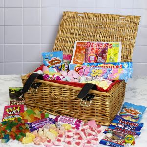 All You Need Is Love Sweet Hamper